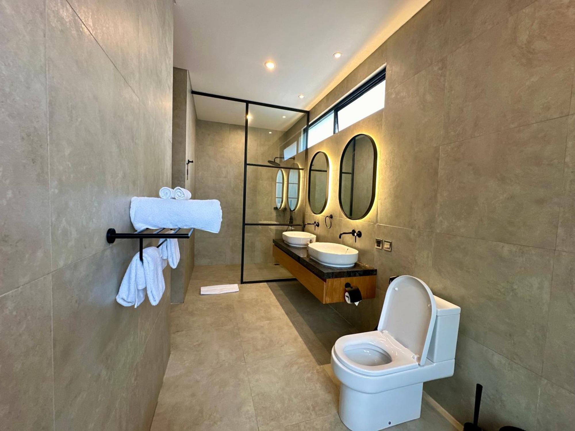 Aviela Luxury - 3 Bedrooms With Sauna Villa